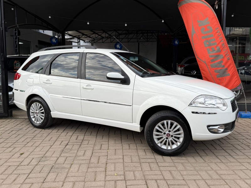 PALIO 1.4 MPI FIRE ELX WEEKEND 8V FLEX 4P MANUAL - 2009 - LAGOA VERMELHA