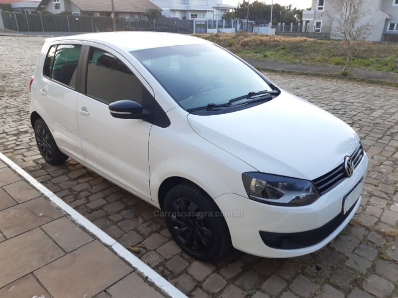 FOX 1.0 MI SELEÇÃO 8V FLEX 4P MANUAL - 2014 - BENTO GONçALVES