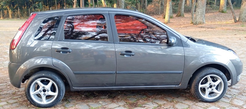FIESTA 1.0 EDGE 8V GASOLINA 4P MANUAL - 2004 - CAXIAS DO SUL