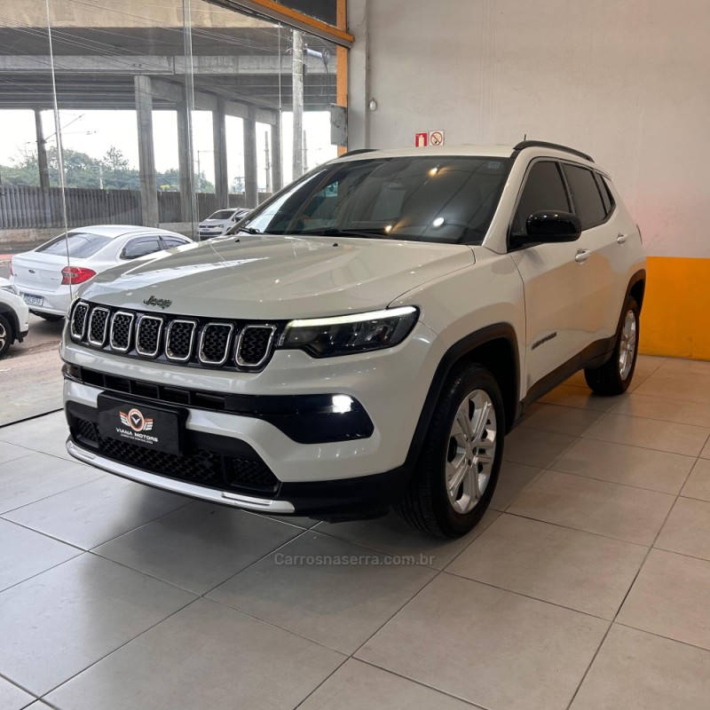 COMPASS 1.3 LONGITUDE DARK T270 16V TURBO 4X2 FLEX 4P AUTOMÁTICO - 2022 - SAPUCAIA DO SUL