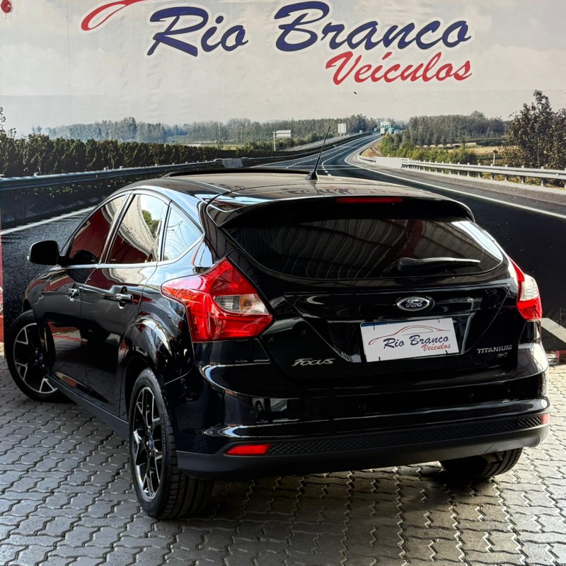 FOCUS 2.0 TITANIUM PLUS 16V FLEX 4P AUTOMÁTICO - 2015 - CAXIAS DO SUL