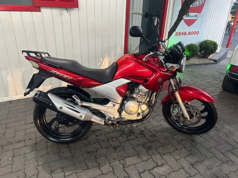 FAZER YS 250 - 2010 - TRêS COROAS