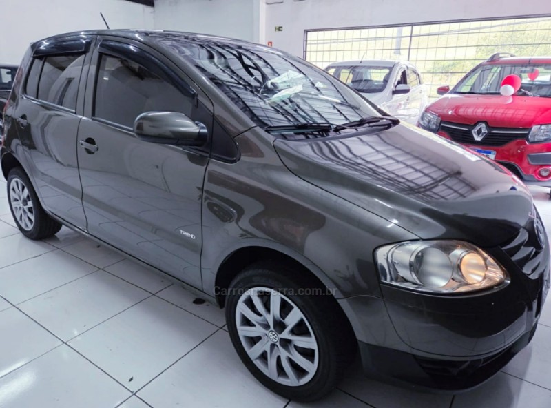FOX 1.0 MI 8V FLEX 4P MANUAL - 2009 - CAMPO BOM