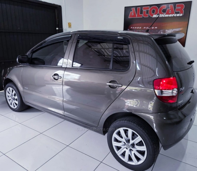 FOX 1.0 MI 8V FLEX 4P MANUAL - 2009 - CAMPO BOM