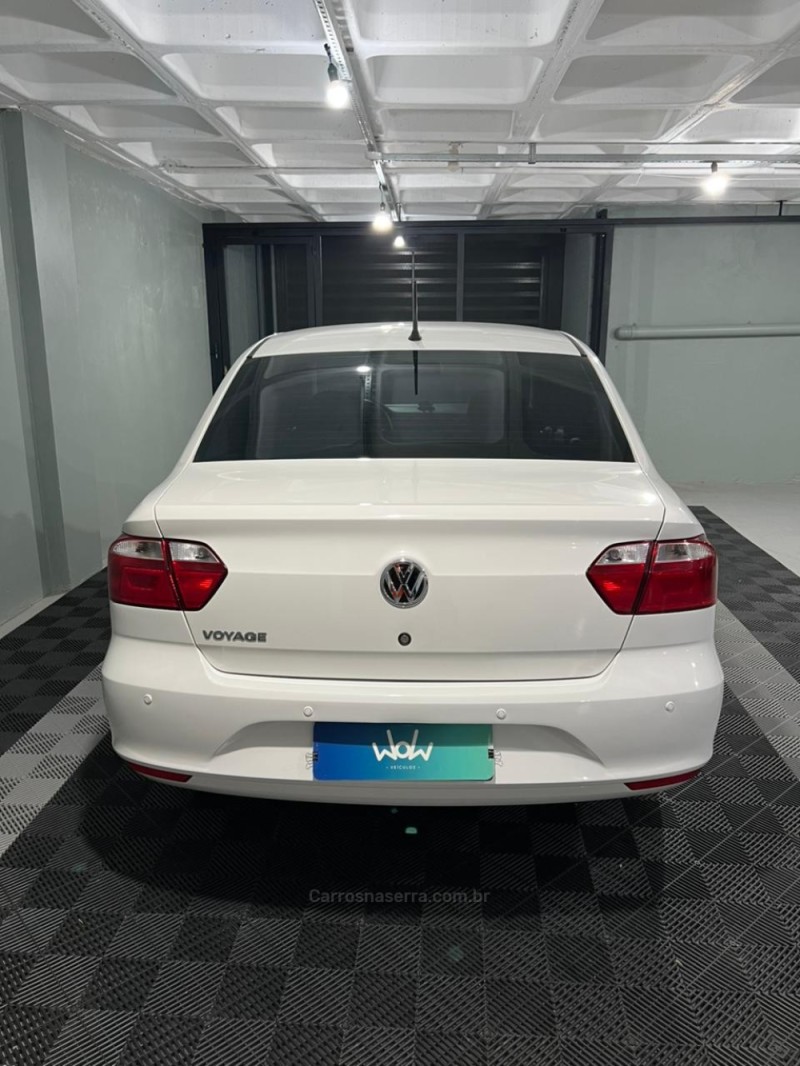 VOYAGE 1.6 MSI TOTALFLEX TRENDLINE 4P MANUAL - 2022 - BENTO GONçALVES