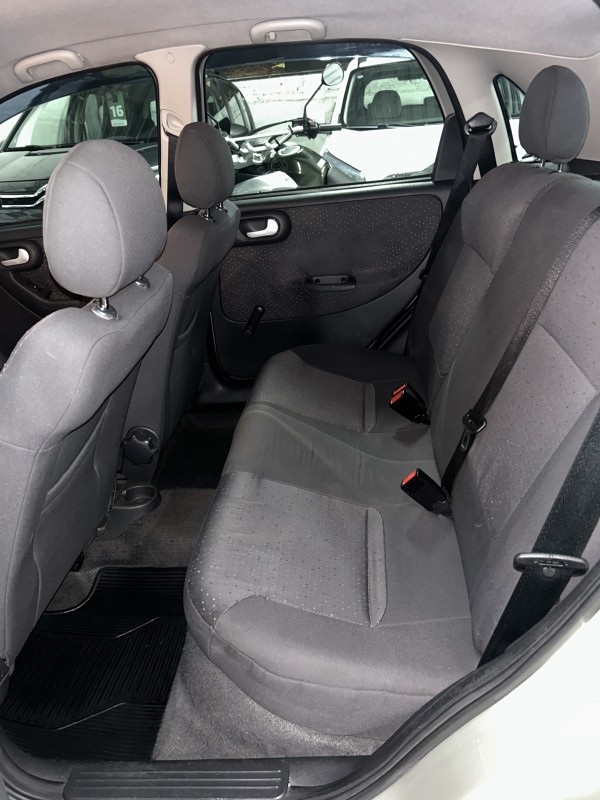 CORSA 1.4 MPFI PREMIUM 8V FLEX 4P MANUAL - 2010 - CAXIAS DO SUL