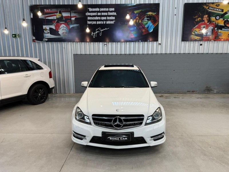C 200 1.8 CGI AVANTGARDE 16V GASOLINA 4P AUTOMÁTICO - 2013 - CAXIAS DO SUL
