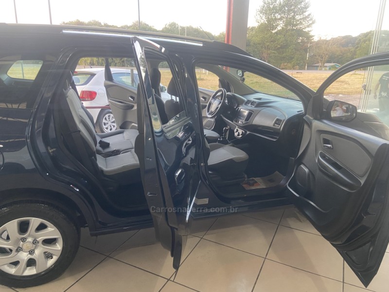 SPIN 1.8 LTZ 8V FLEX 4P MANUAL - 2017 - NOVA PRATA