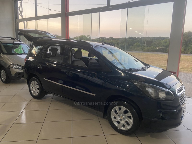 SPIN 1.8 LTZ 8V FLEX 4P MANUAL - 2017 - NOVA PRATA