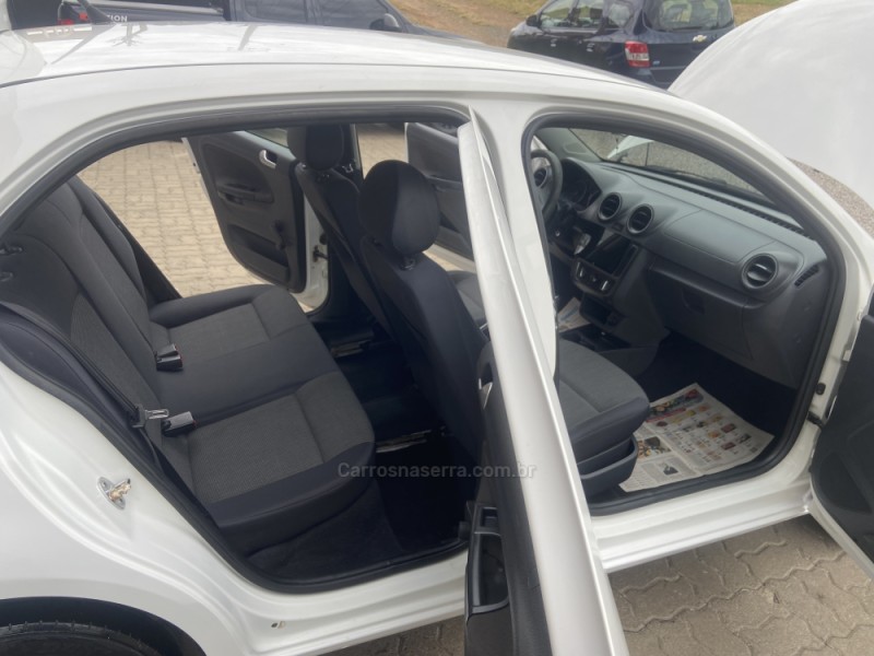 GOL 1.6 MI 8V FLEX 4P MANUAL - 2013 - NOVA PRATA