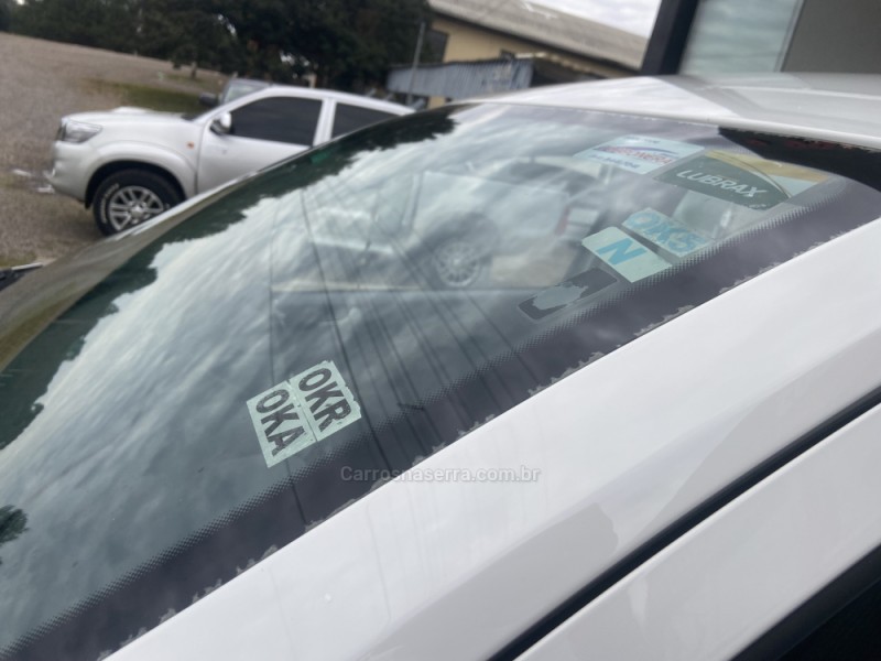 GOL 1.6 MI 8V FLEX 4P MANUAL - 2013 - NOVA PRATA