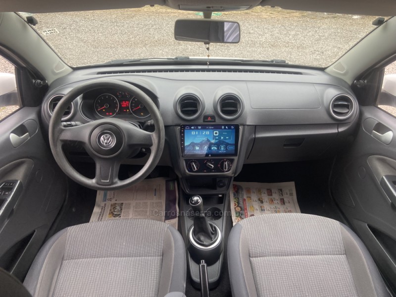GOL 1.6 MI 8V FLEX 4P MANUAL - 2013 - NOVA PRATA