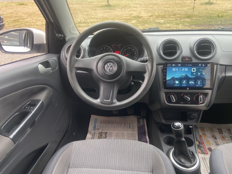 GOL 1.6 MI 8V FLEX 4P MANUAL - 2013 - NOVA PRATA