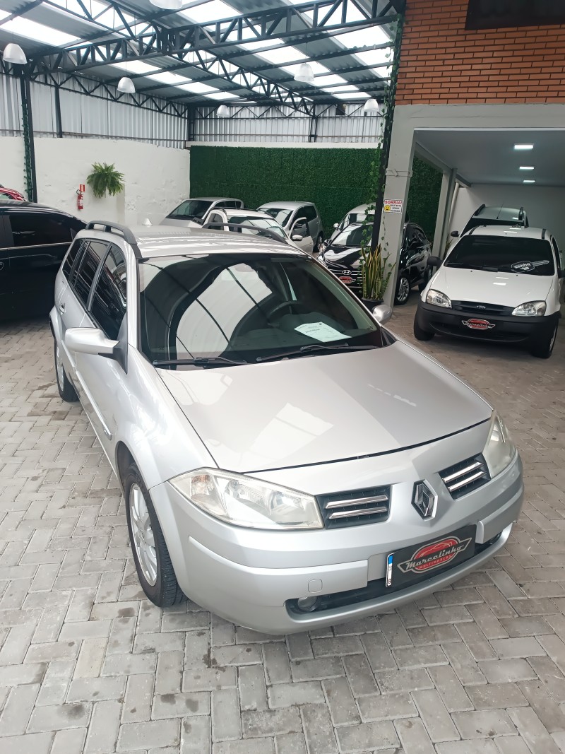 MÉGANE 1.6 DYNAMIQUE 16V FLEX 4P MANUAL - 2011 - CAXIAS DO SUL