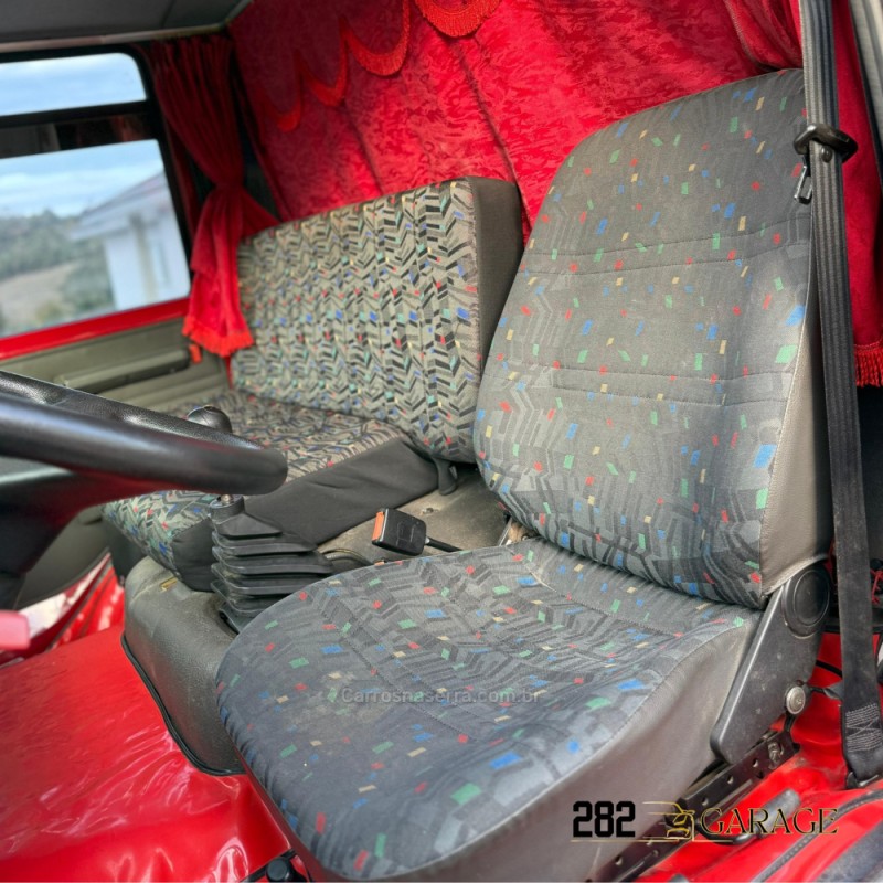 CARGO 815 E TURBO - 2005 - FARROUPILHA