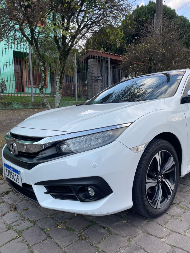 CIVIC 1.5 16V TOURING TURBO GASOLINA 4P AUTOMÁTICO - 2017 - CAXIAS DO SUL