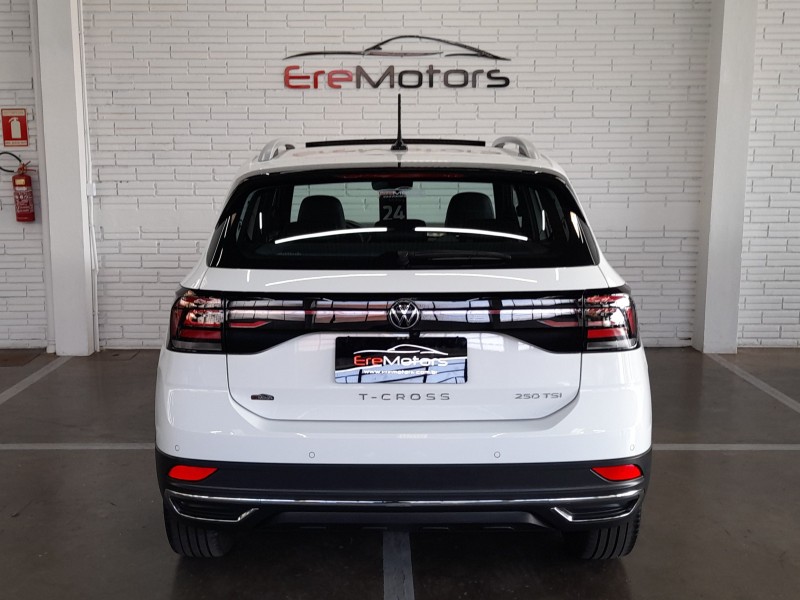 T-CROSS 1.4 HIGHLINE TSI 16V FLEX 4P AUTOMÁTICO - 2024 - ERECHIM