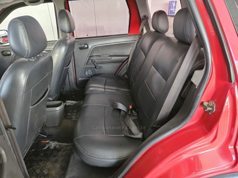 ECOSPORT 1.6 XL 8V GASOLINA 4P MANUAL - 2005 - TAPEJARA
