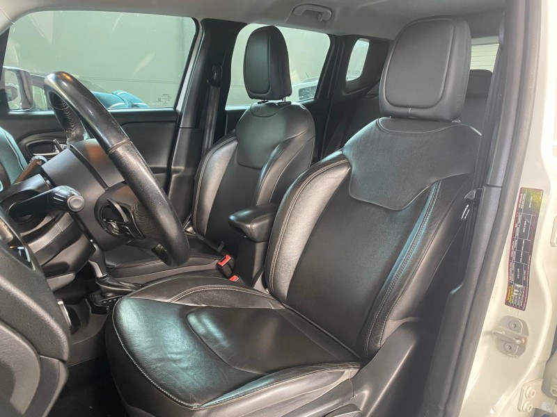 RENEGADE 2.0 16V TURBO DIESEL LIMITED 4P 4X4 AUTOMÁTICO - 2018 - CARLOS BARBOSA