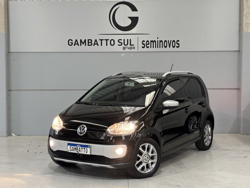 UP 1.0 CROSS T.FLEX 12V 4P MANUAL - 2015 - BENTO GONçALVES