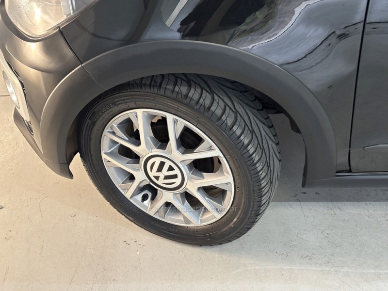 UP 1.0 CROSS T.FLEX 12V 4P MANUAL - 2015 - BENTO GONçALVES