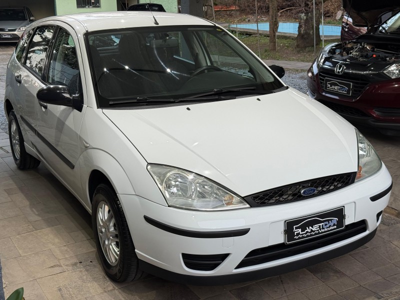 FOCUS 1.6 GL 8V GASOLINA 4P MANUAL - 2004 - FARROUPILHA