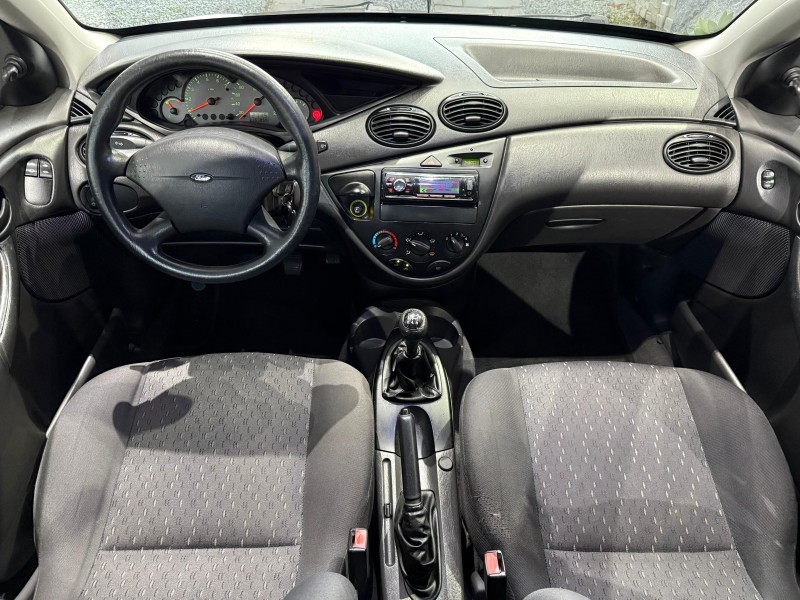 FOCUS 1.6 GL 8V GASOLINA 4P MANUAL - 2004 - FARROUPILHA