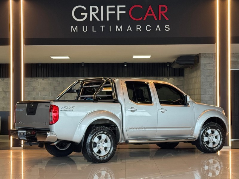 FRONTIER 2.5 XE 4X4 CD TURBO ELETRONIC DIESEL 4P MANUAL - 2013 - DOIS IRMãOS