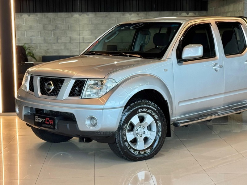 FRONTIER 2.5 XE 4X4 CD TURBO ELETRONIC DIESEL 4P MANUAL - 2013 - DOIS IRMãOS