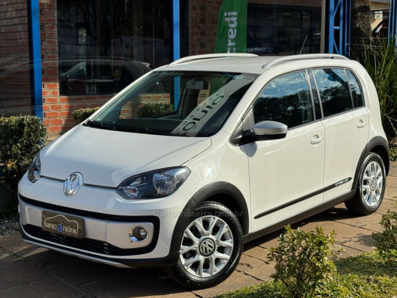 UP 1.0 TSI CROSS 12V FLEX 4P MANUAL - 2017 - LAGOA VERMELHA