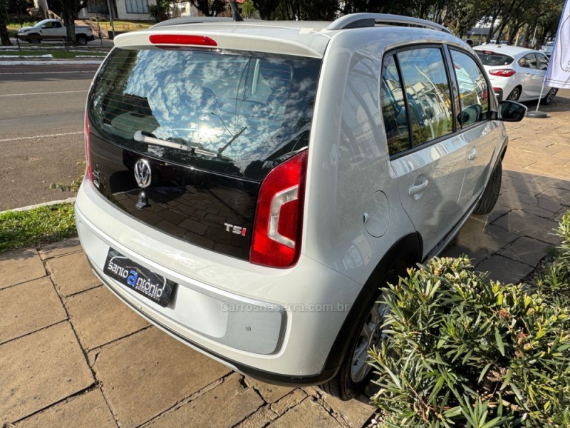 UP 1.0 TSI CROSS 12V FLEX 4P MANUAL - 2017 - LAGOA VERMELHA