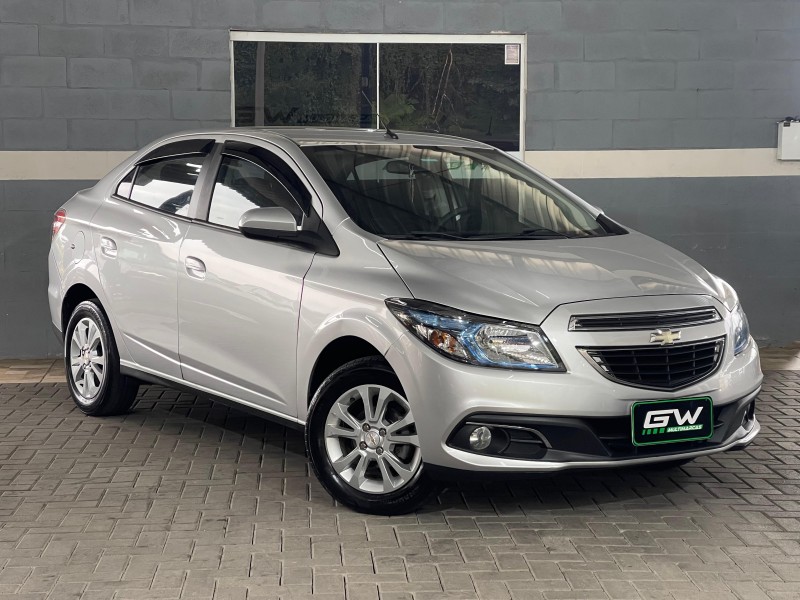 PRISMA 1.4 MPFI LTZ 8V FLEX 4P MANUAL - 2014 - CAXIAS DO SUL