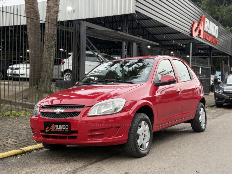 CELTA 1.0 MPFI LT 8V FLEX 4P MANUAL - 2013 - PAROBé