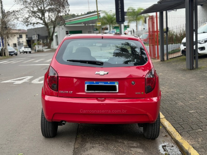CELTA 1.0 MPFI LT 8V FLEX 4P MANUAL - 2013 - PAROBé