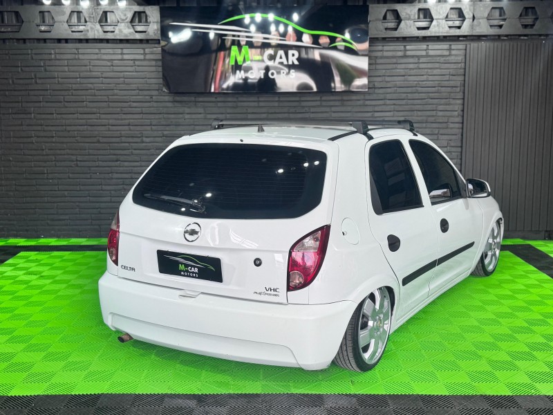 CELTA 1.0 MPFI SUPER 8V FLEX 4P MANUAL - 2007 - FELIZ