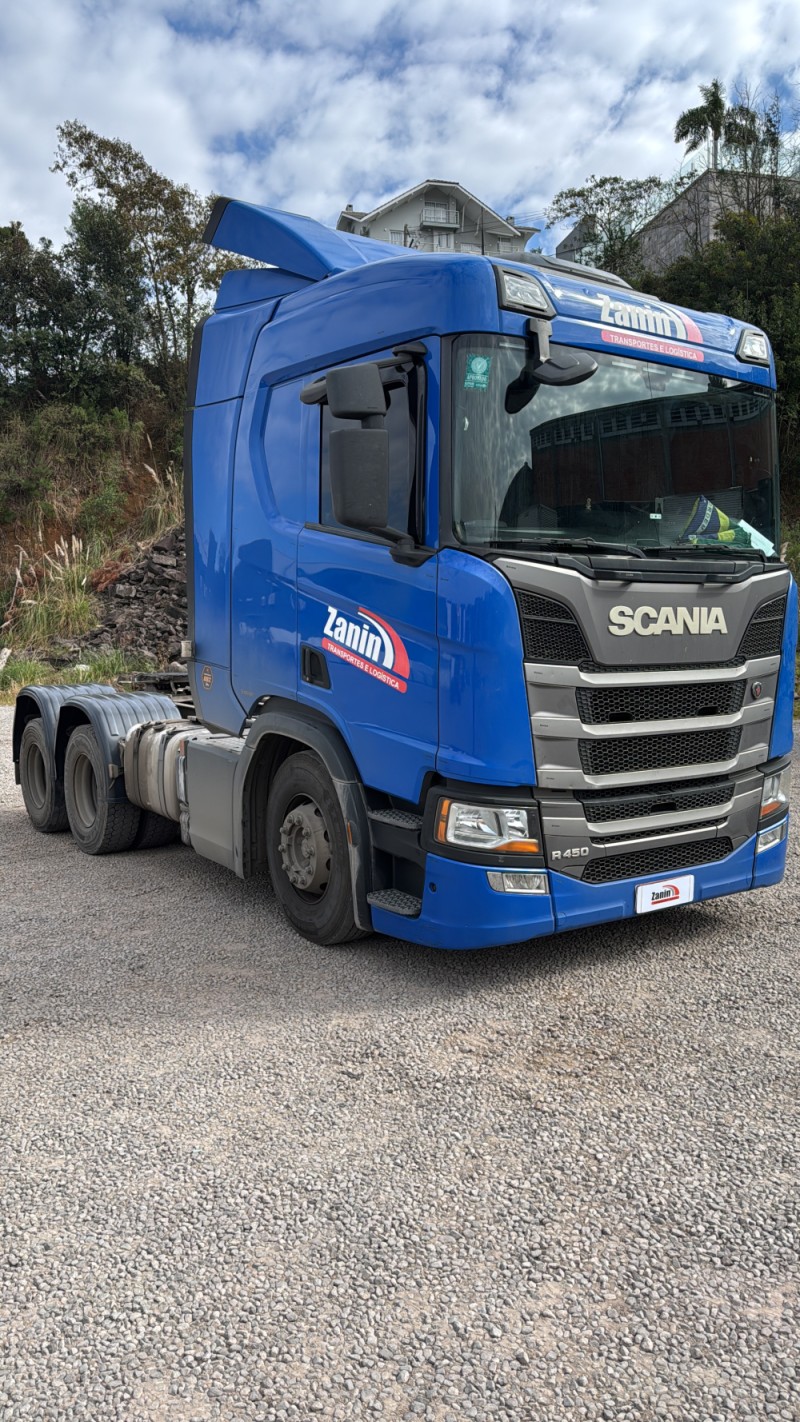 R-450 A6X2  - 2021 - FLORES DA CUNHA