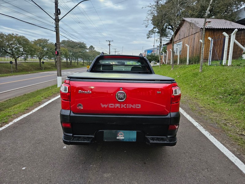 STRADA 1.4 MPI WORKING CS 8V FLEX 2P MANUAL - 2014 - VENâNCIO AIRES