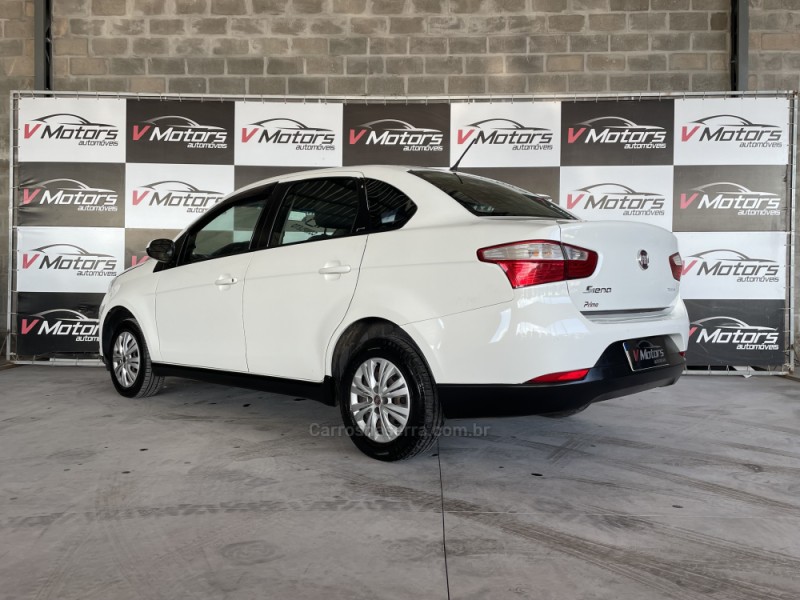 GRAND SIENA 1.0 ATTRACTIVE 8V FLEX 4P MANUAL - 2018 - PAROBé