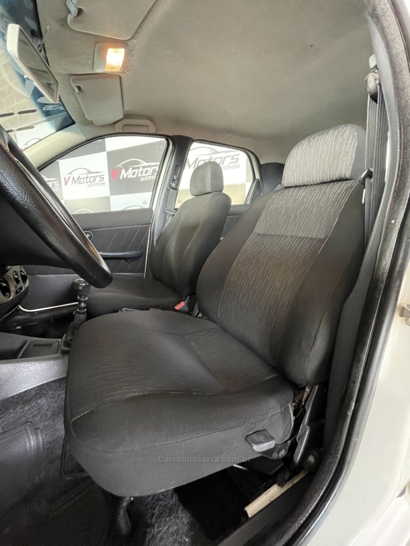 PALIO 1.0 MPI FIRE 8V FLEX 4P MANUAL - 2011 - PAROBé