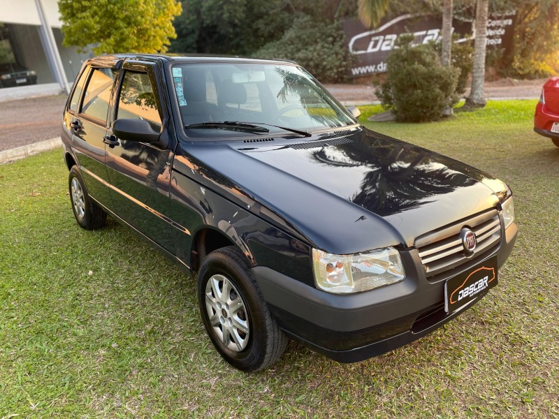 UNO 1.0 MPI MILLE FIRE ECONOMY 8V FLEX 4P MANUAL - 2010 - BOM PRINCíPIO