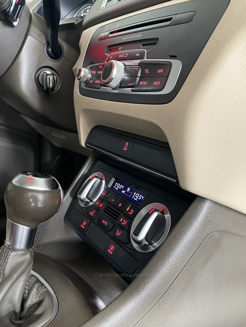 Q3 2.0 TFSI AMBITION QUATTRO 4P GASOLINA S TRONIC - 2014 - PAROBé