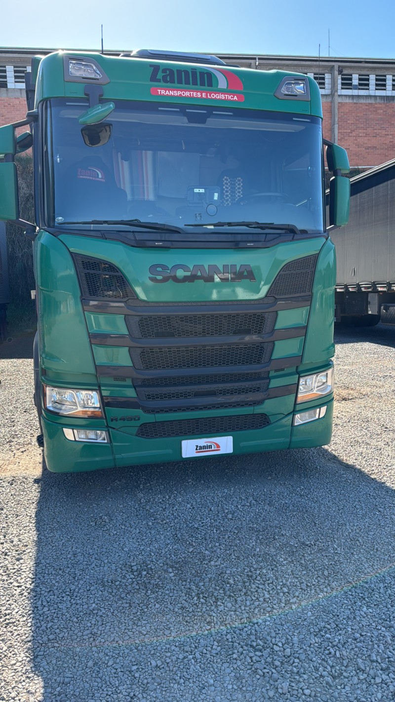 R-450 A6X2  - 2021 - FLORES DA CUNHA
