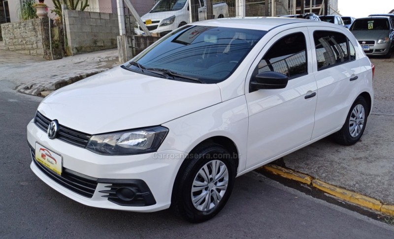 GOL 1.0 MI TRENDLINE 8V FLEX 4P MANUAL - 2018 - FARROUPILHA