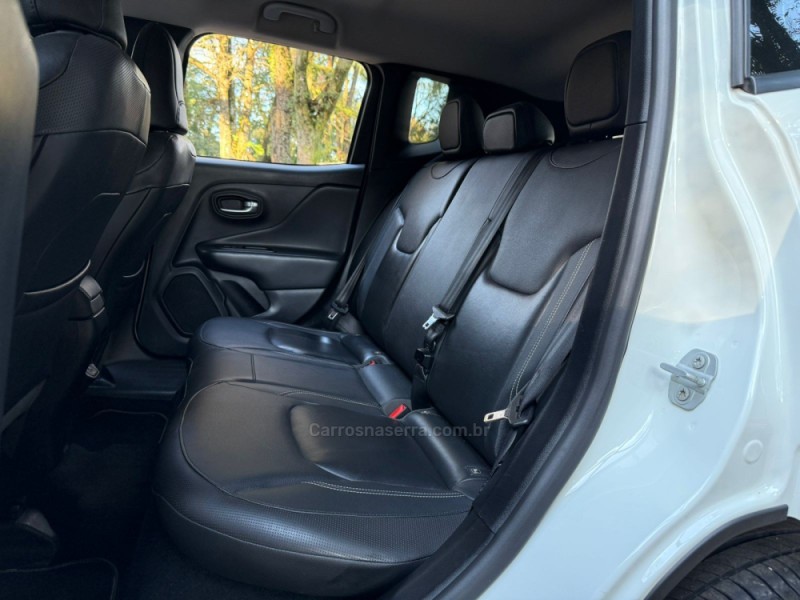 RENEGADE 1.8 16V FLEX LONGITUDE 4P AUTOMÁTICO - 2021 - DOIS IRMãOS