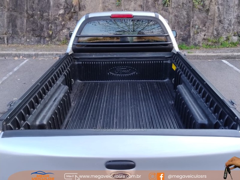 COURIER 1.6 MPI L 8V FLEX 2P MANUAL - 2009 - BENTO GONçALVES