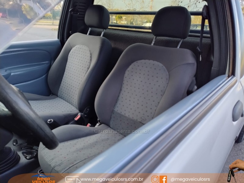 COURIER 1.6 MPI L 8V FLEX 2P MANUAL - 2009 - BENTO GONçALVES
