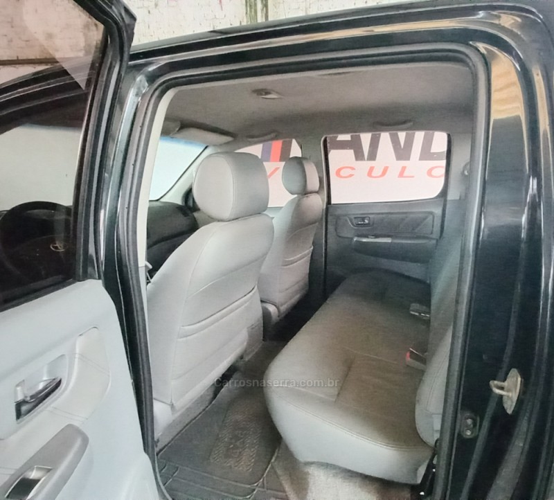 HILUX 3.0 SRV 4X4 CD 16V TURBO INTERCOOLER DIESEL 4P AUTOMÁTICO - 2011 - CAXIAS DO SUL
