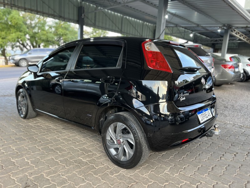 PUNTO 1.4 ELX 8V FLEX 4P MANUAL - 2010 - BOM PRINCíPIO