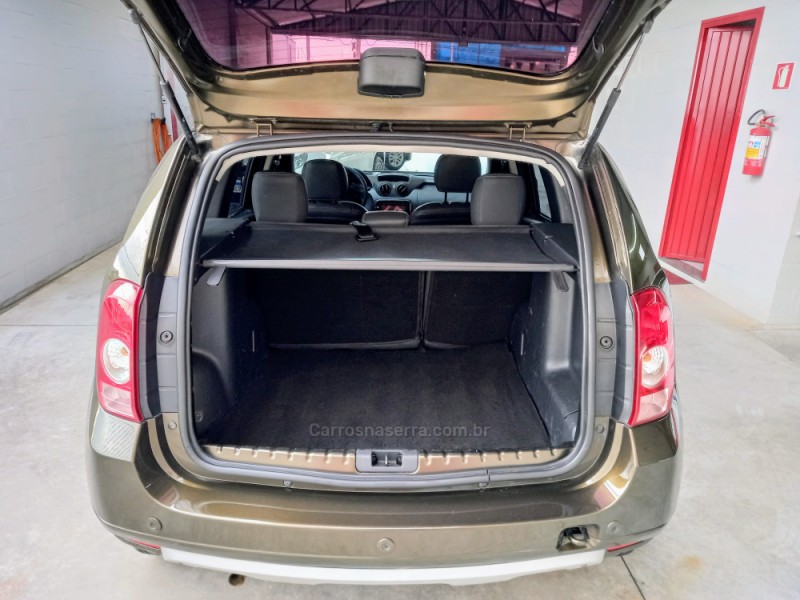 DUSTER RENAULT DUSTER 1.6 TECH ROAD DYNAMIQUE 4X2 16V FLEX 4P MANUAL - 2013 - CAXIAS DO SUL