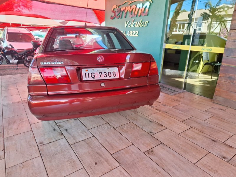 SANTANA 1.8 MI 8V GASOLINA 4P MANUAL - 1999 - DOIS IRMãOS